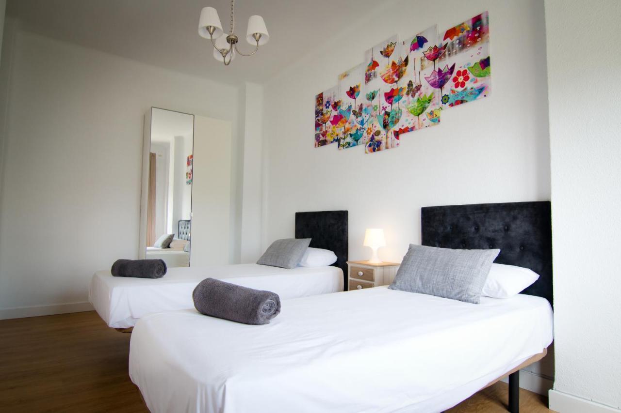 Holidays2Malaga Terraza & Junto Puerto Deportivo ภายนอก รูปภาพ