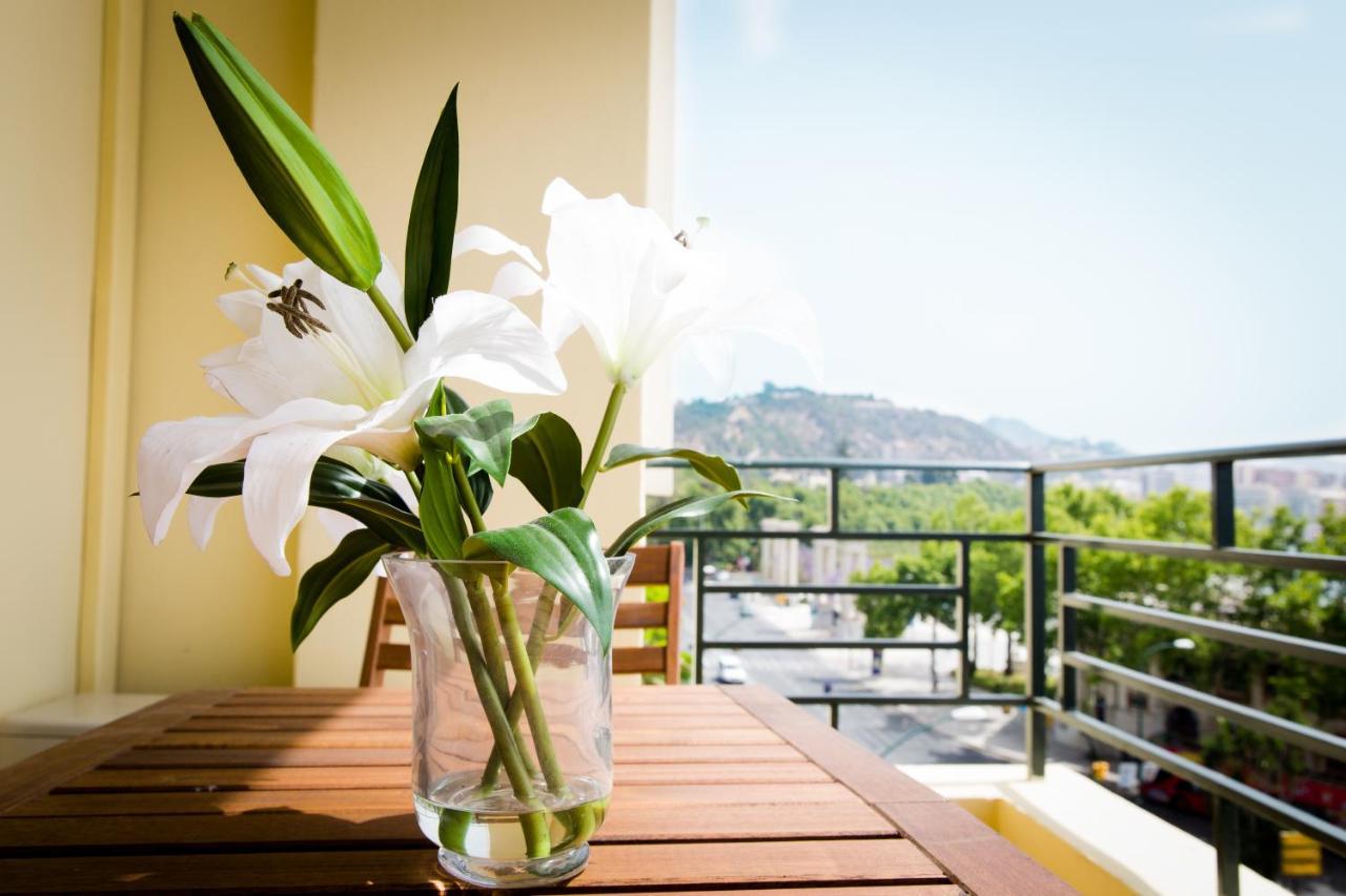 Holidays2Malaga Terraza & Junto Puerto Deportivo ภายนอก รูปภาพ